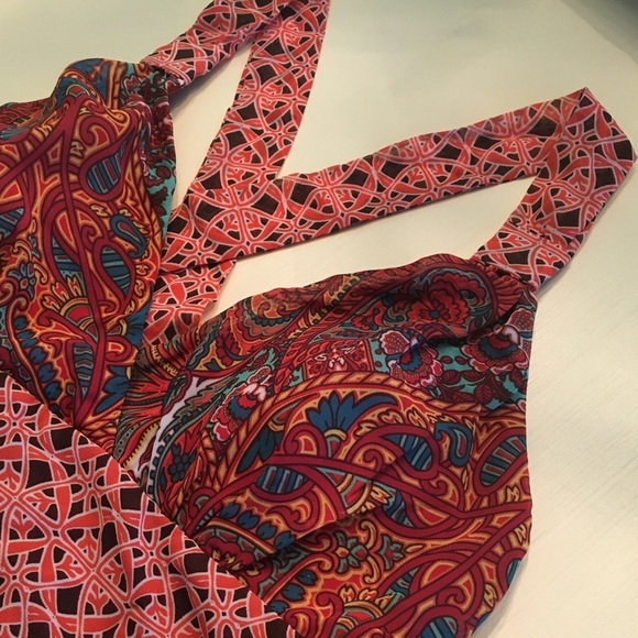 Exotic Print Maxi Dress - Picture 2 of 8